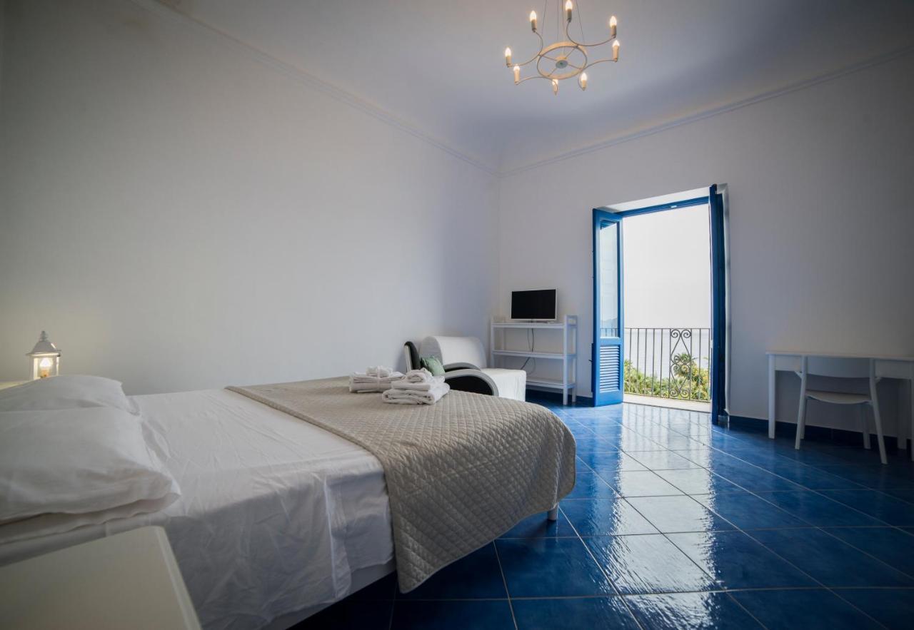 Villa Insolia Santa Marina Salina Exterior photo